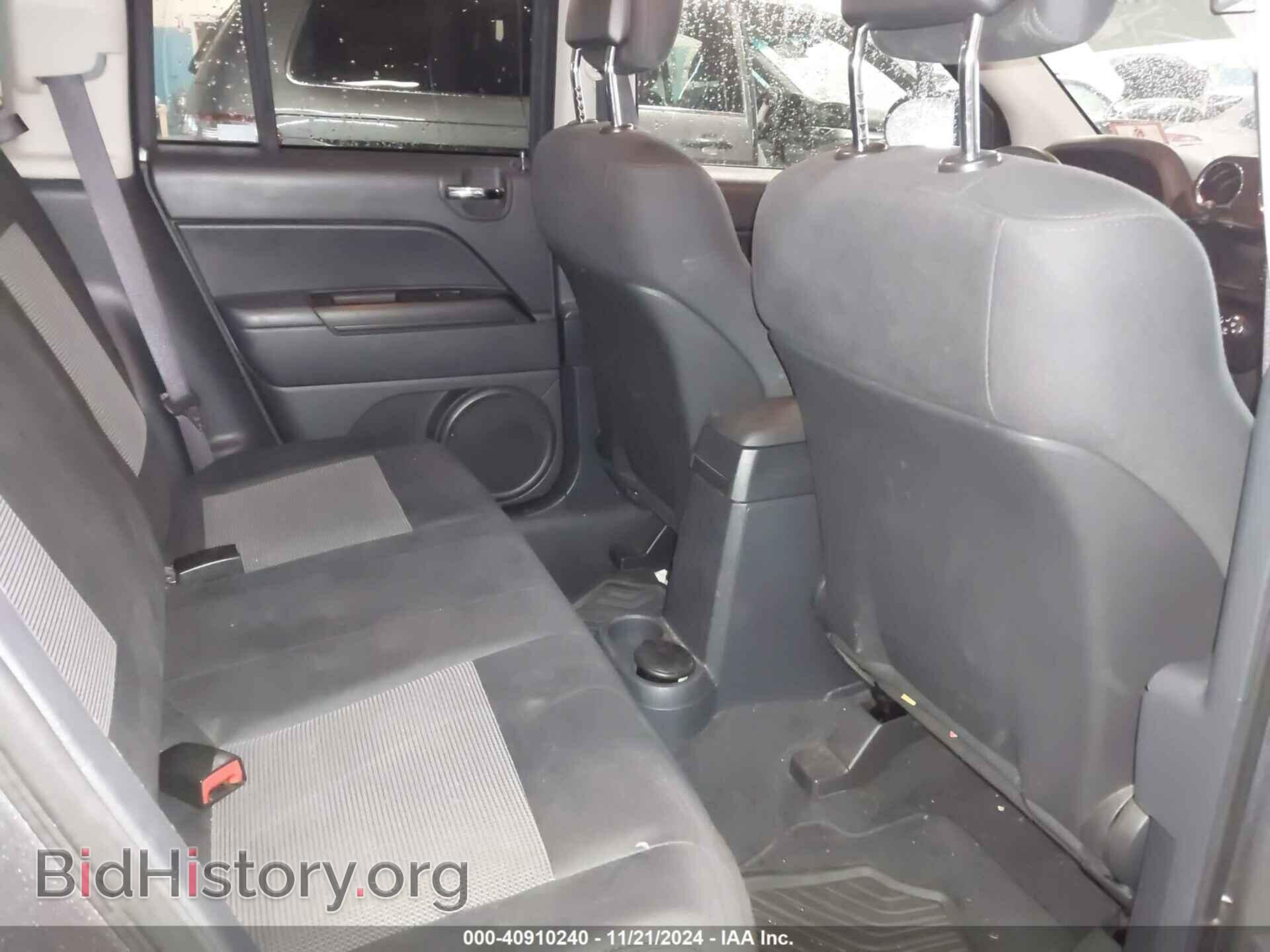 2011 JEEP COMPASS - VIN: 1J4NF1FB8BD281294 - Photo 8