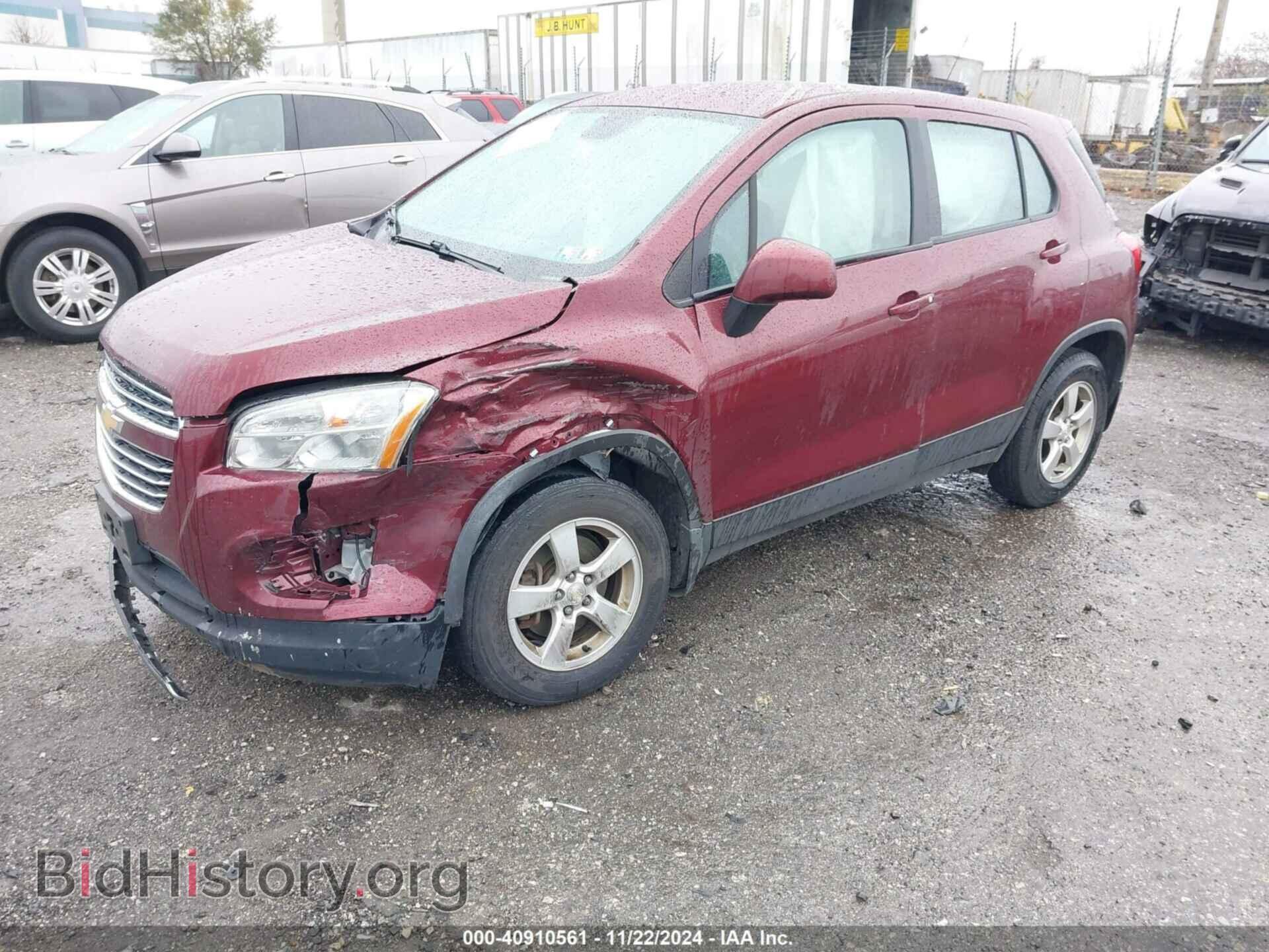 2016 CHEVROLET TRAX - VIN: 3GNCJNSB2GL266890 - Фото 2