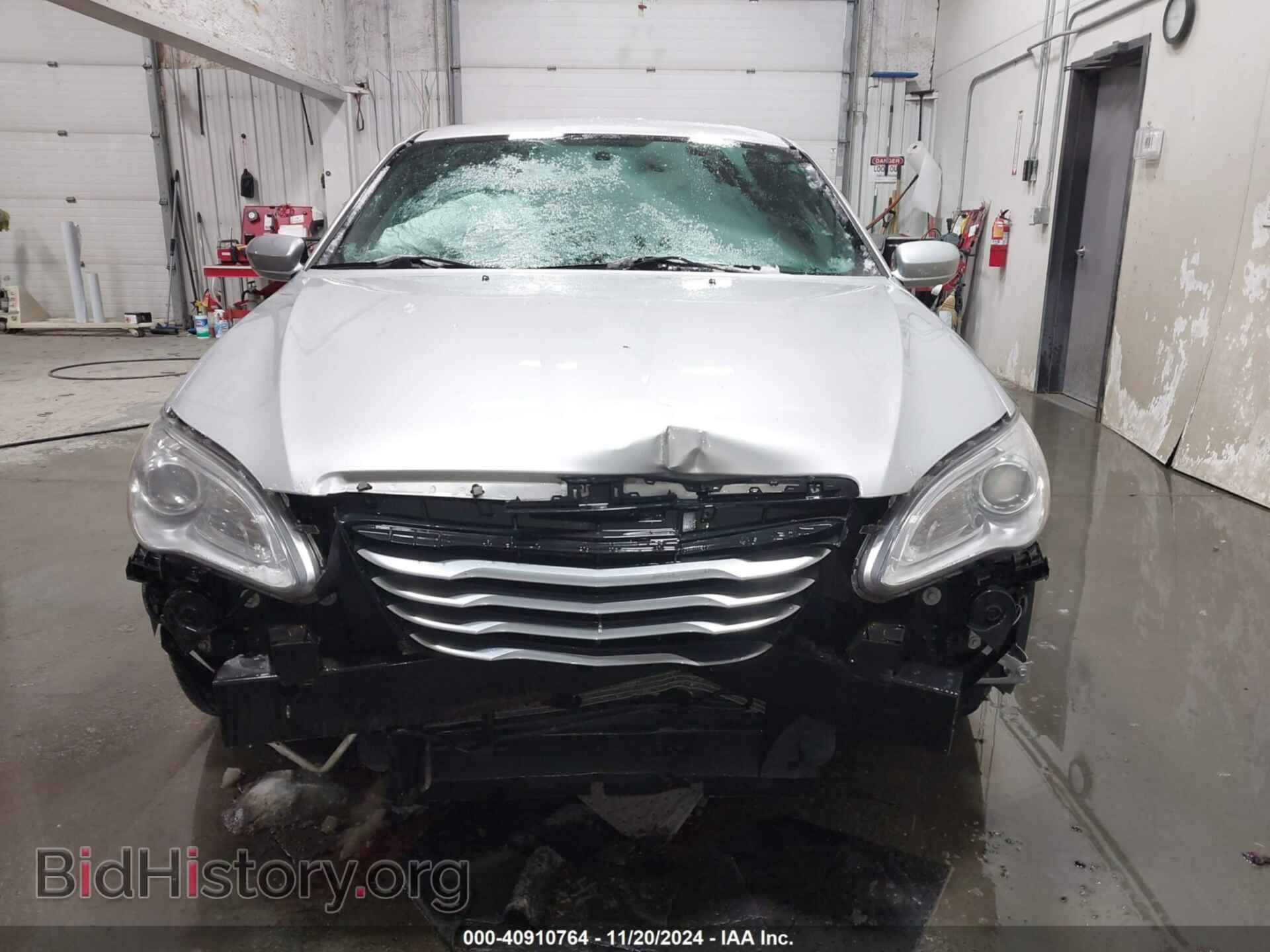 2012 CHRYSLER 200 - VIN: 1C3CCBAG1CN236325 - Фото 6