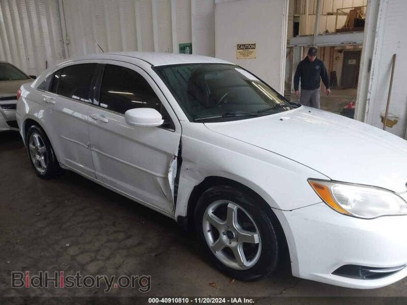 2012 Chrysler 200 (VIN 1C3CCBAB4CN222357) — фото 6 из 16