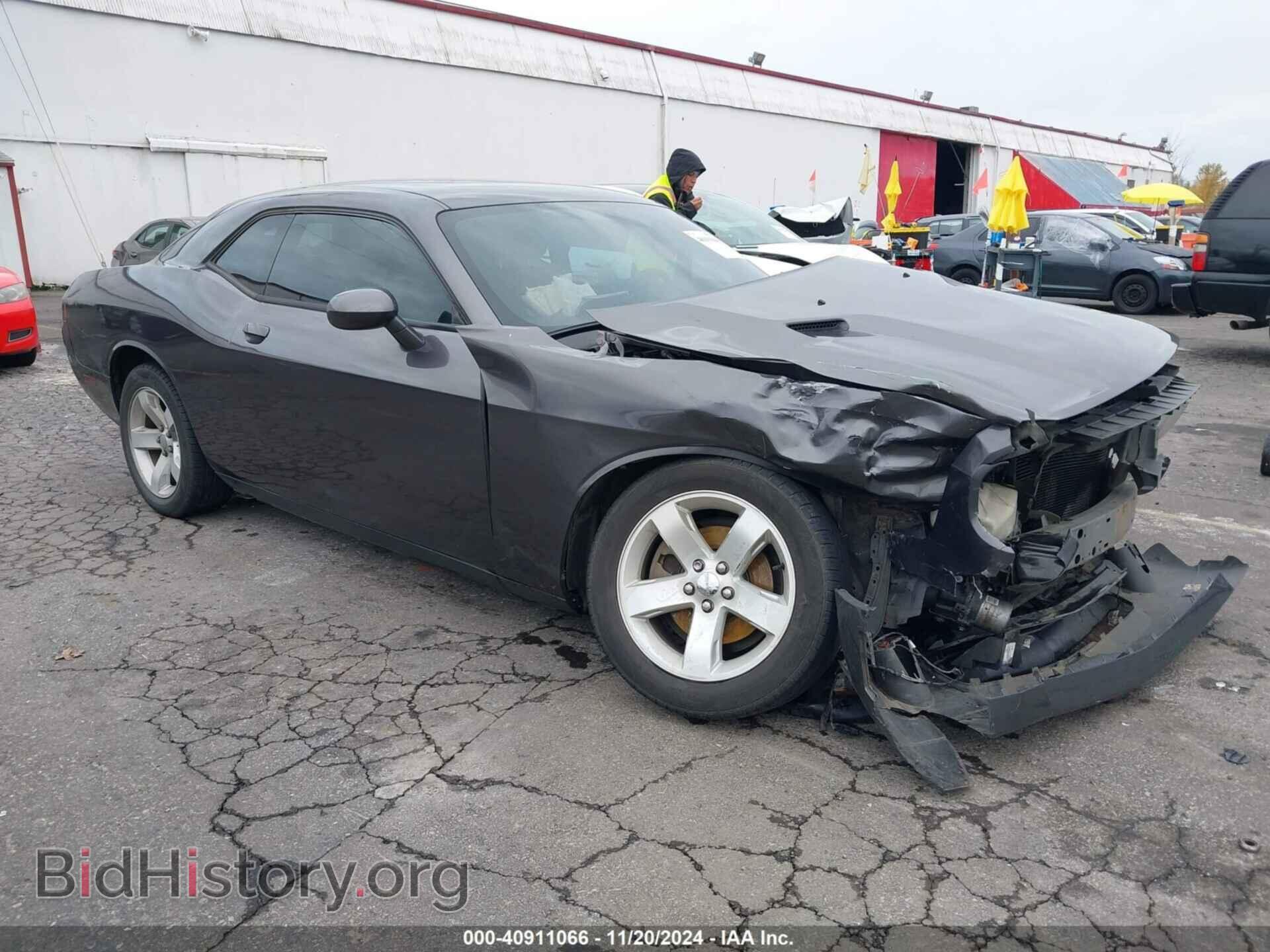 Photo 2C3CDYAG0DH549506 - DODGE CHALLENGER 2013