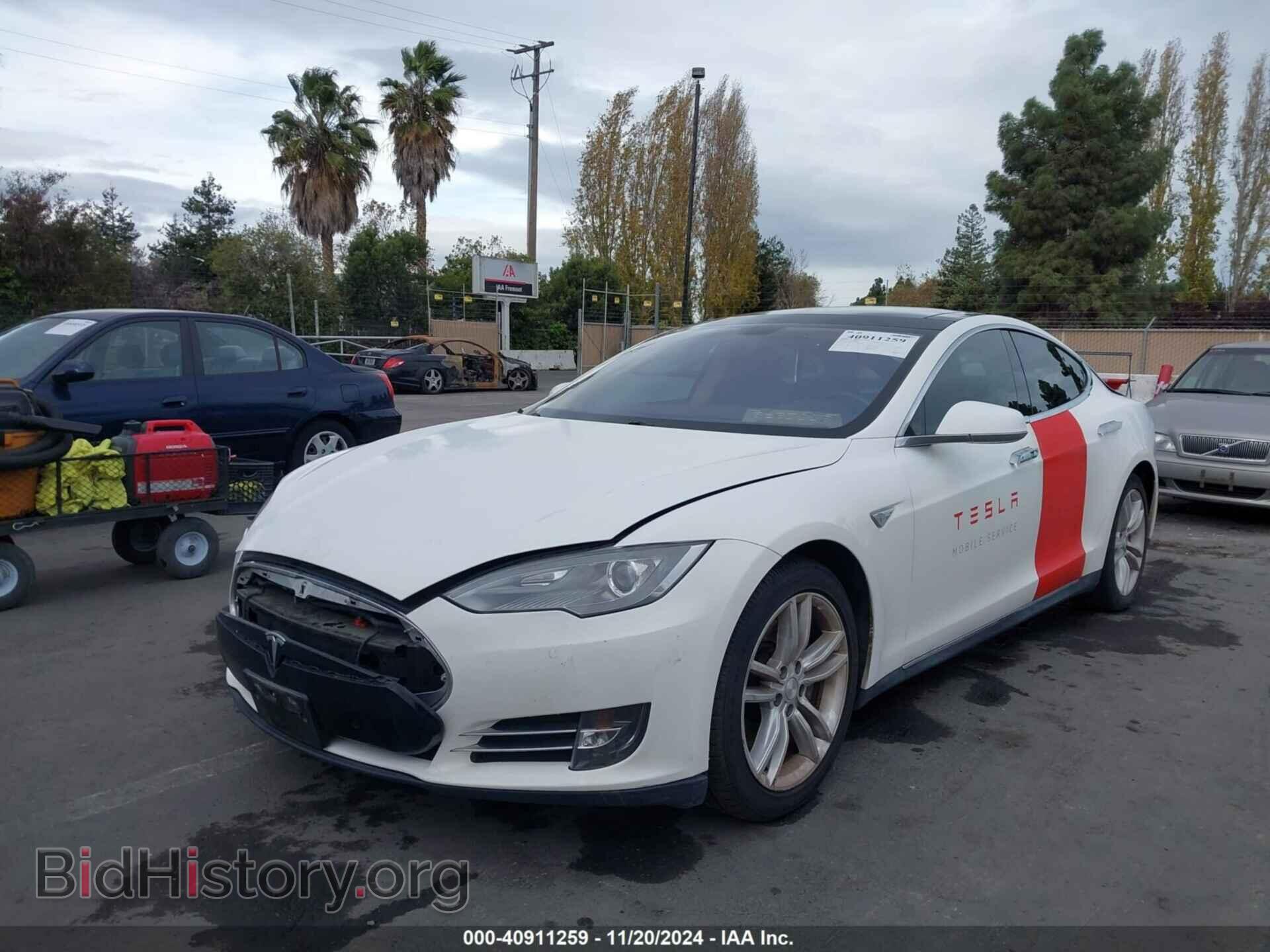 2014 TESLA MODEL S - VIN: 5YJSA1S11EFP41087 - Photo 2