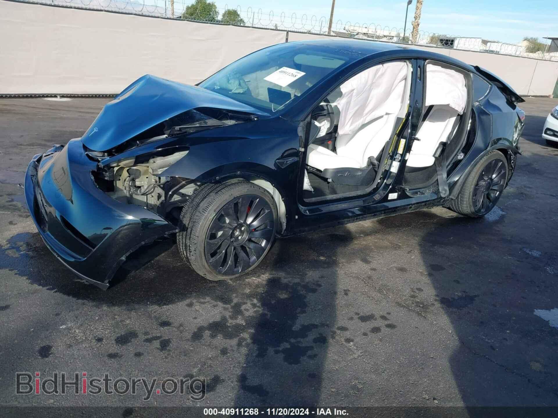 2023 TESLA MODEL Y - VIN: 7SAYGDEF2PF737721 - Фото 2