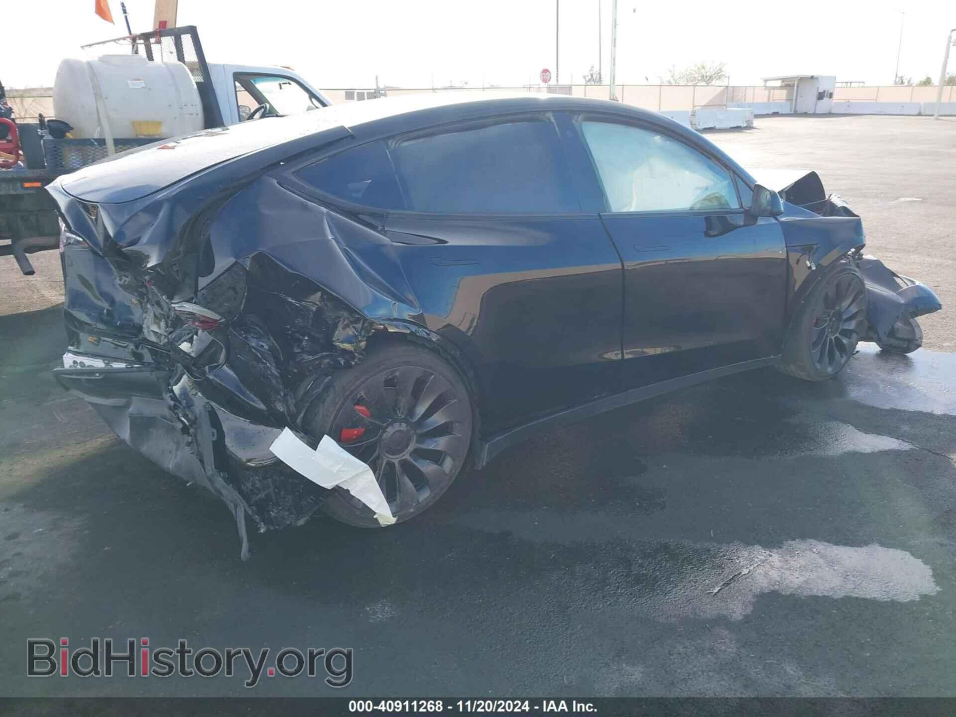 2023 TESLA MODEL Y - VIN: 7SAYGDEF2PF737721 - Фото 4