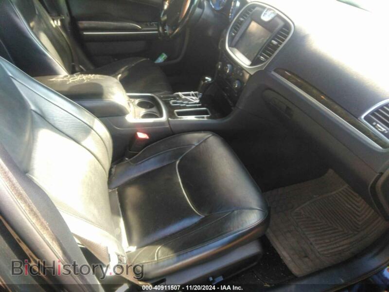 2012 Chrysler 300C (VIN 2C3CCAKTXCH143432) — photo 5 of 14