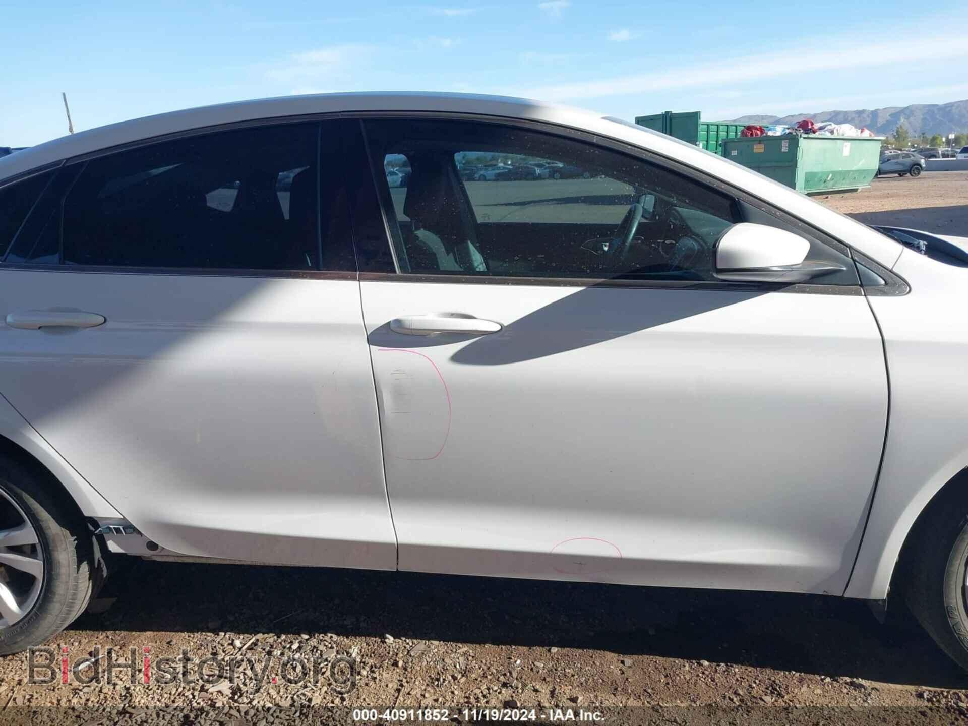 2015 CHRYSLER 200 - VIN: 1C3CCCAB7FN692425 - Photo 13