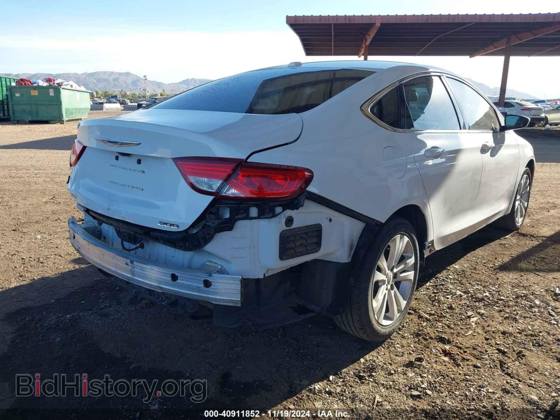 2015 CHRYSLER 200 - VIN: 1C3CCCAB7FN692425 - Photo 4