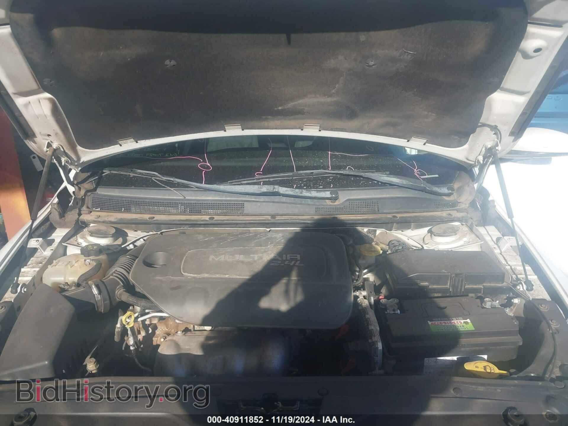 2015 CHRYSLER 200 - VIN: 1C3CCCAB7FN692425 - Photo 10