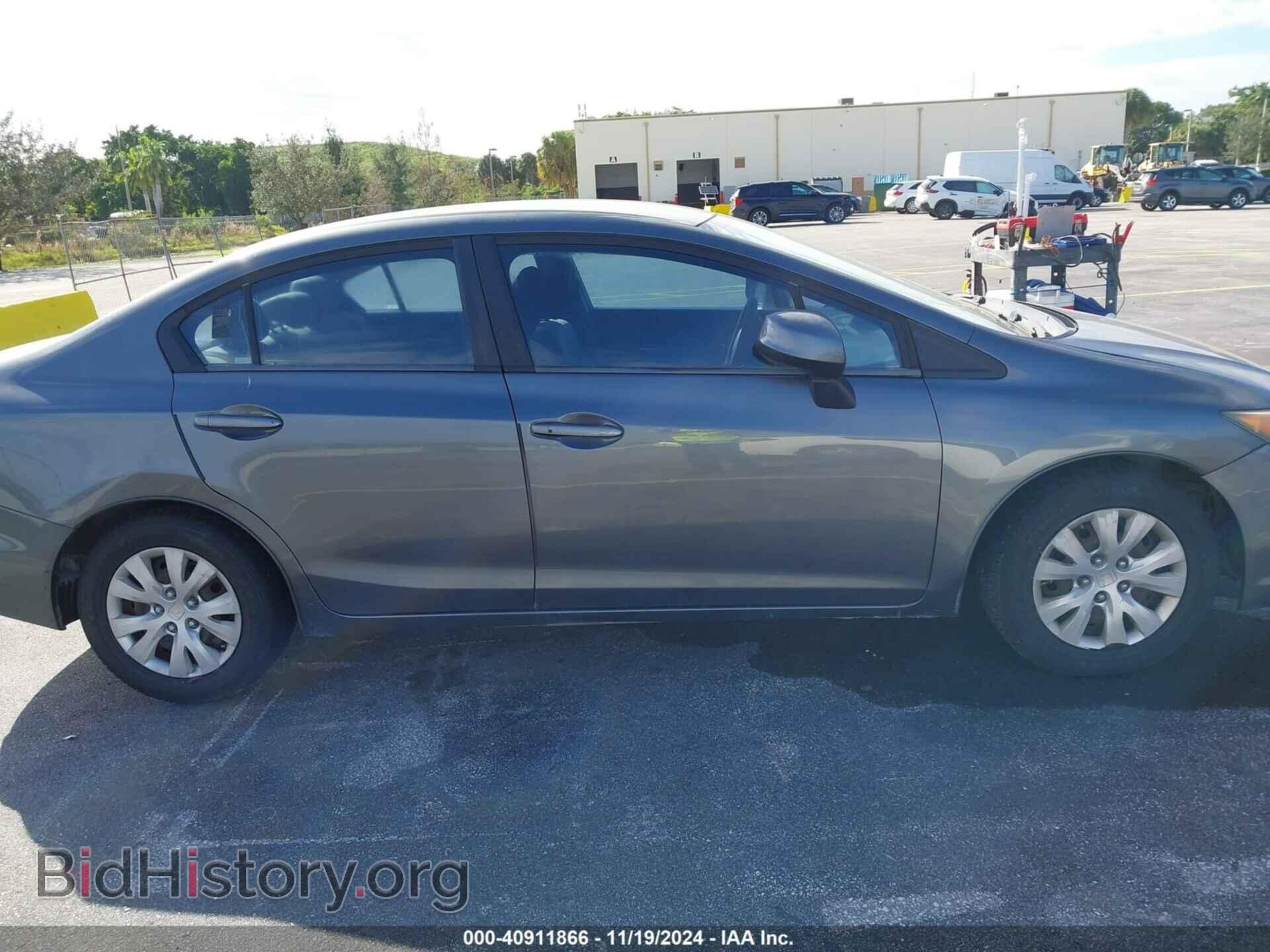 2012 HONDA CIVIC - VIN: 19XFB2F58CE072644 - Фото 13
