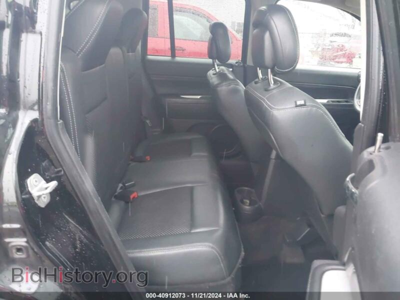 2014 Jeep COMPASS (VIN 1C4NJDEB5ED760638) — photo 8 of 17