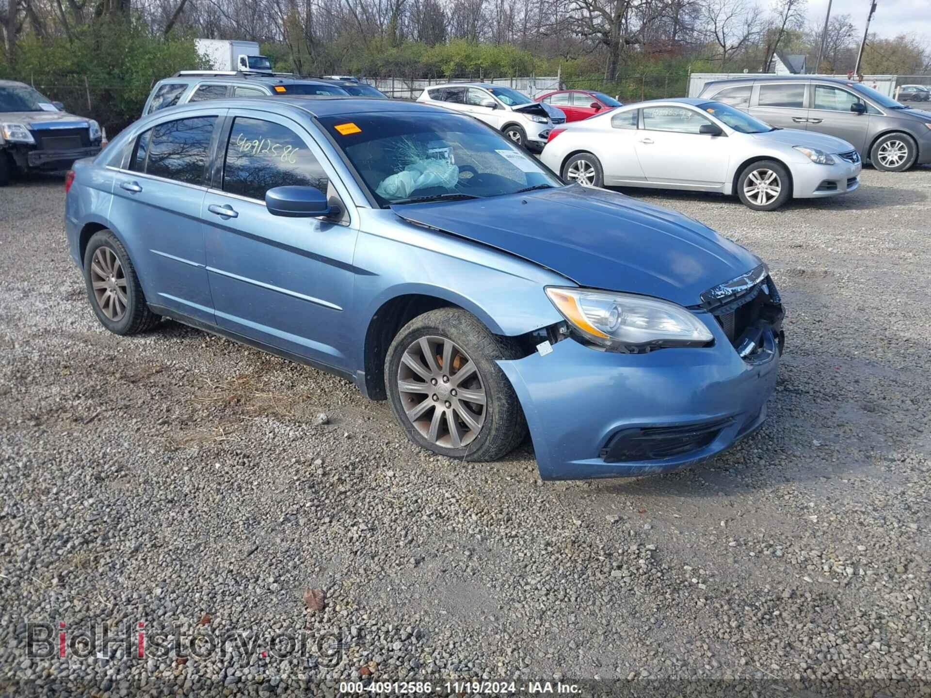 Фотография 1C3BC1FG5BN559872 - CHRYSLER 200 2011