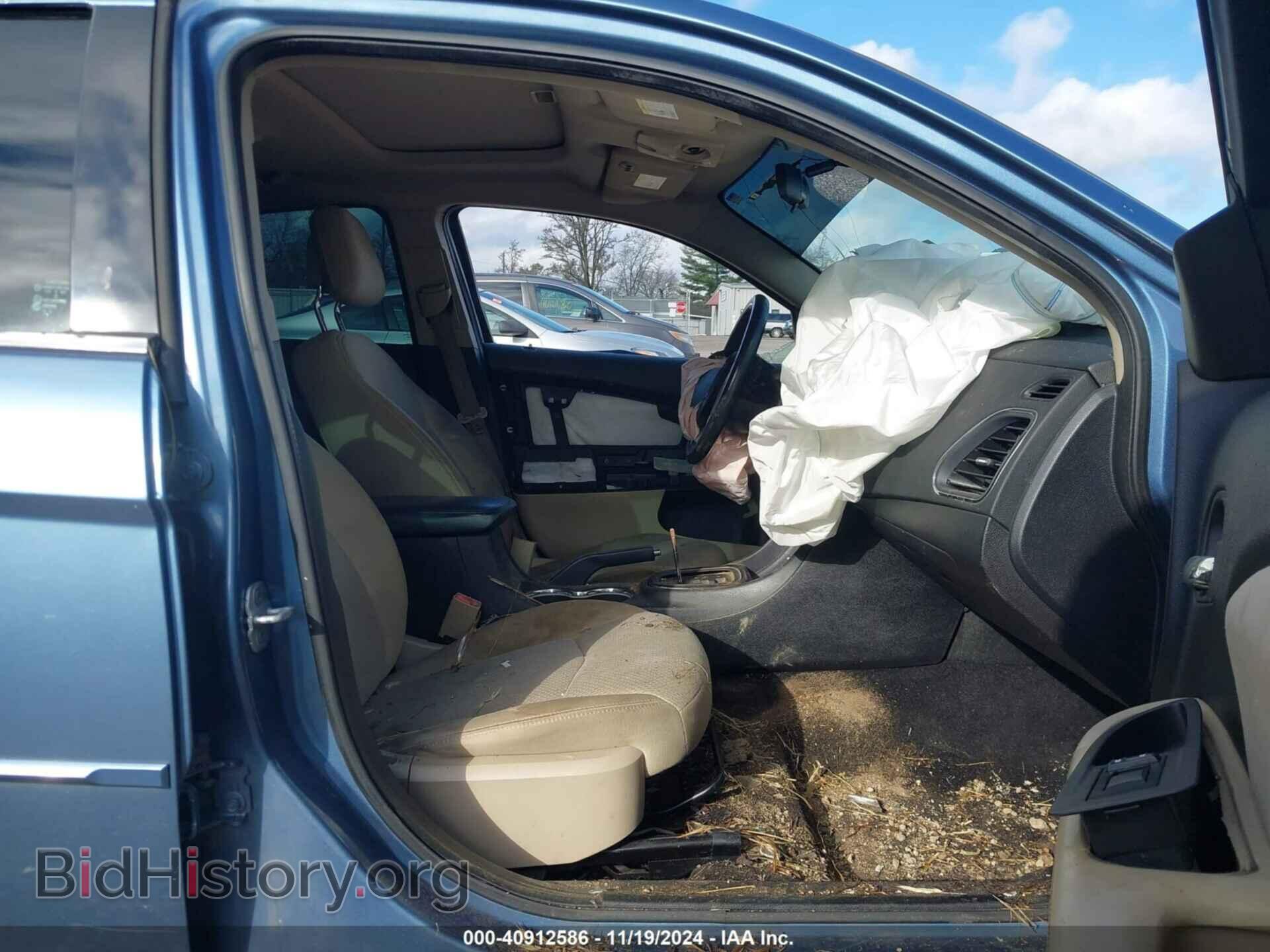 2011 CHRYSLER 200 - VIN: 1C3BC1FG5BN559872 - Фото 5