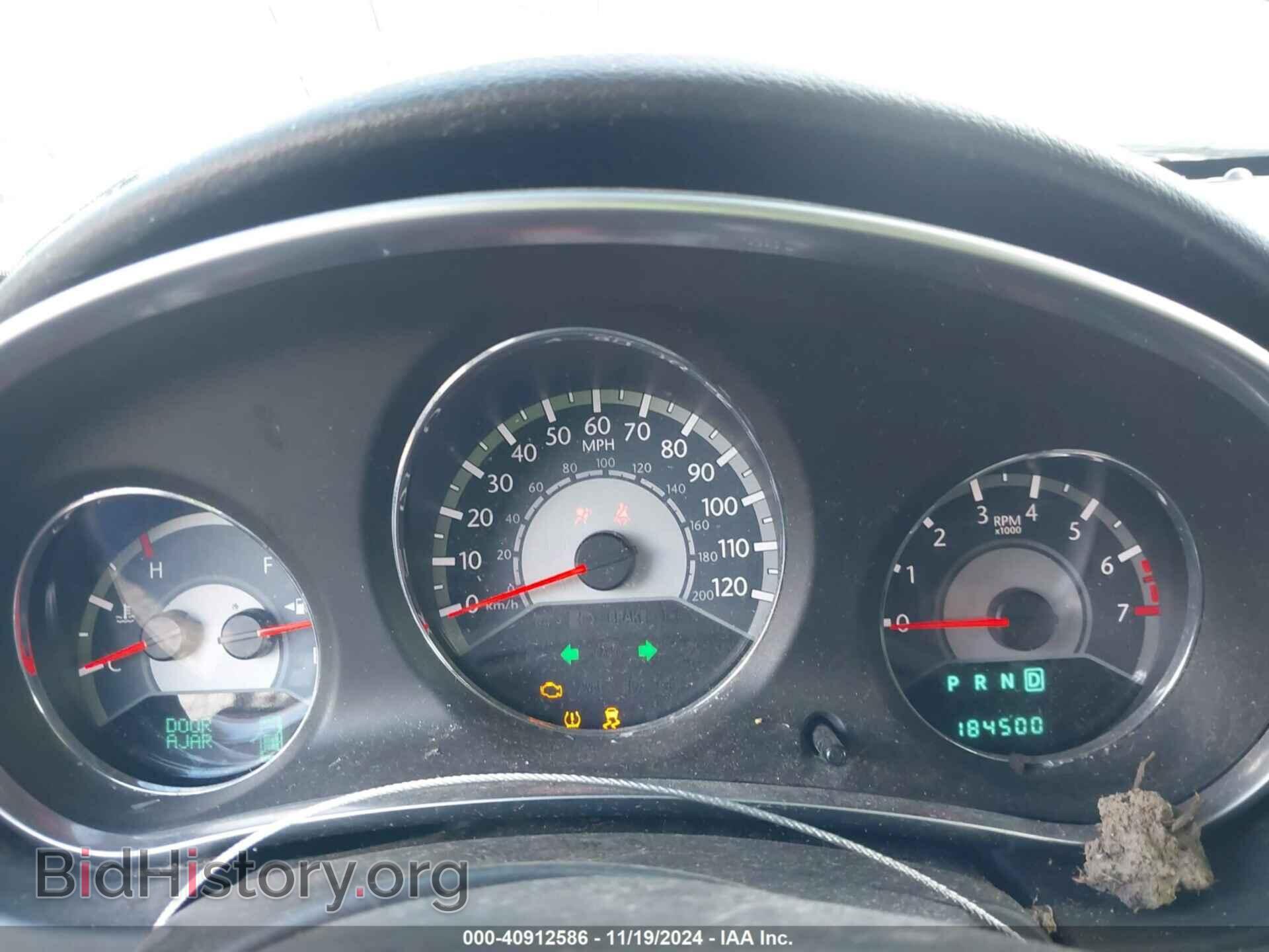 2011 CHRYSLER 200 - VIN: 1C3BC1FG5BN559872 - Фото 7