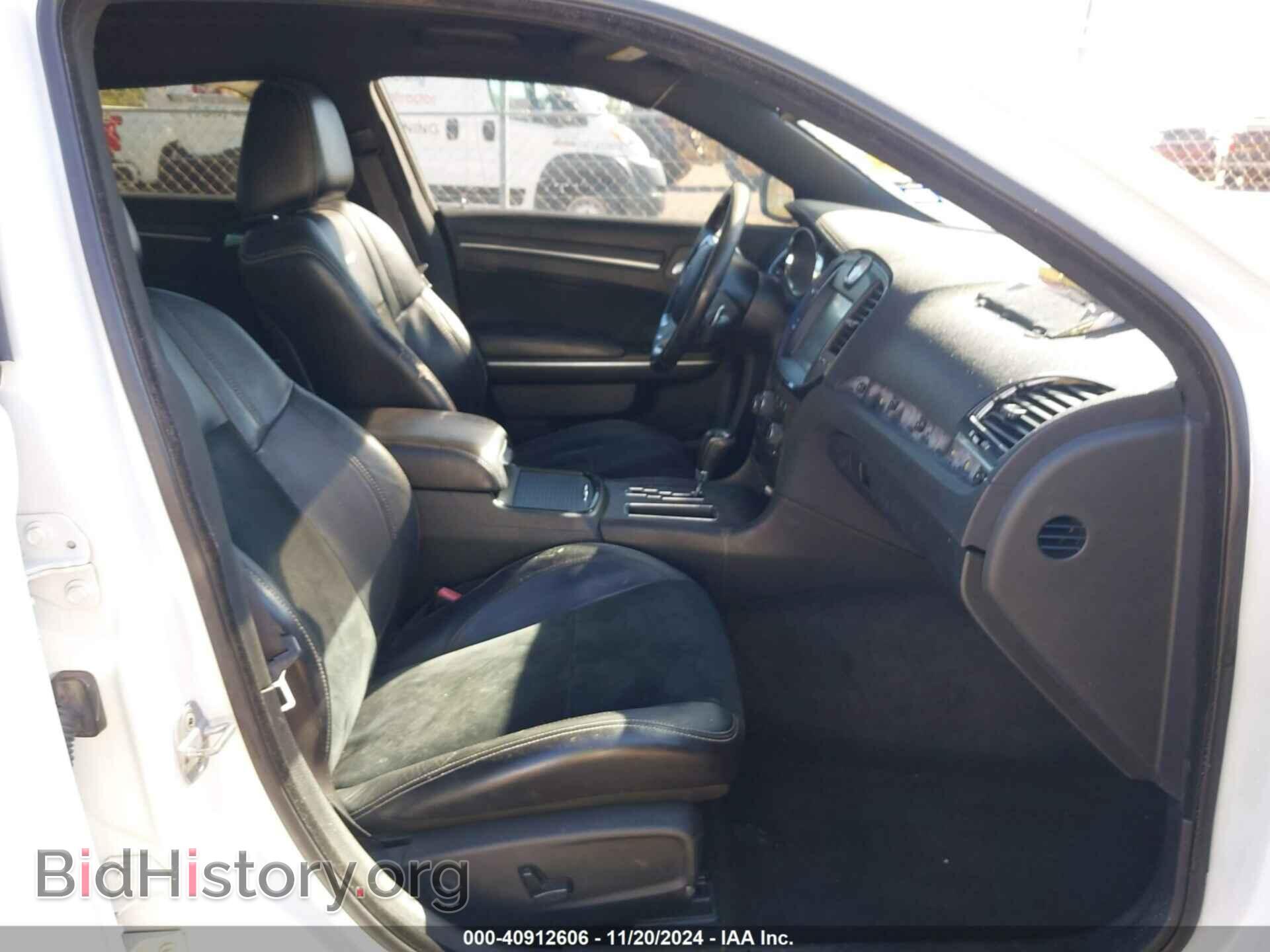 2012 CHRYSLER 300 - VIN: 2C3CCAFJ9CH801749 - Фото 5