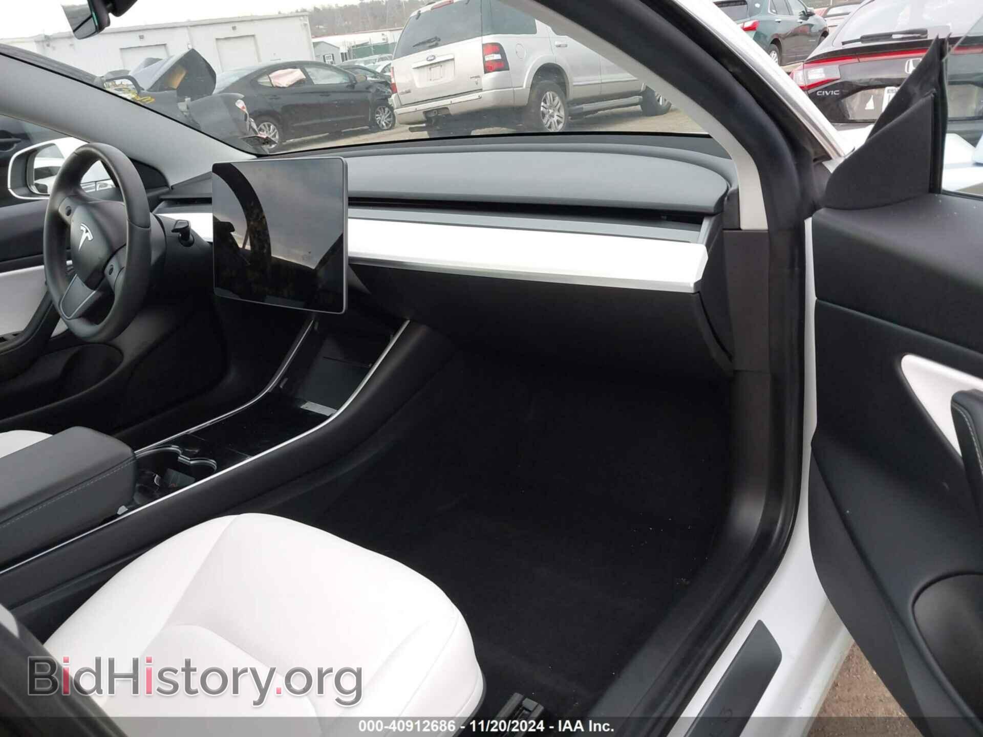 2019 TESLA MODEL 3 - VIN: 5YJ3E1EAXKF486455 - Фото 5