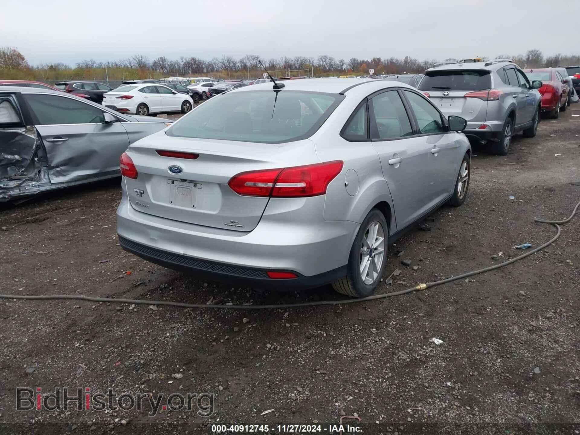 2016 FORD FOCUS - VIN: 1FADP3F2XGL217674 - Photo 4
