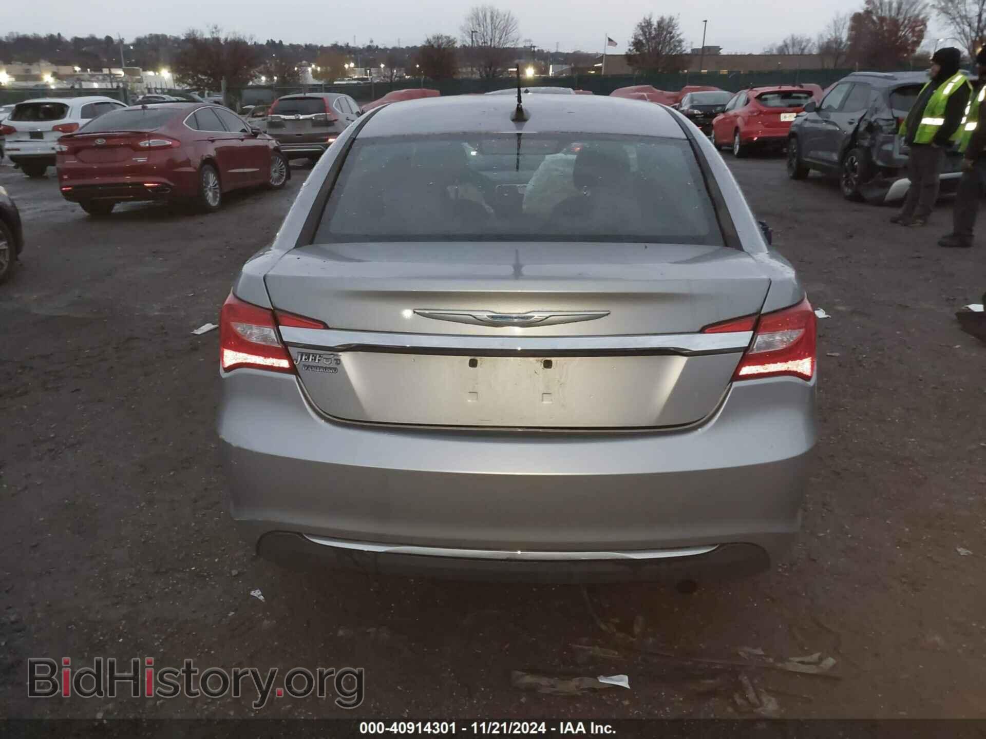 2014 CHRYSLER 200 - VIN: 1C3CCBBB1EN185835 - Фото 17