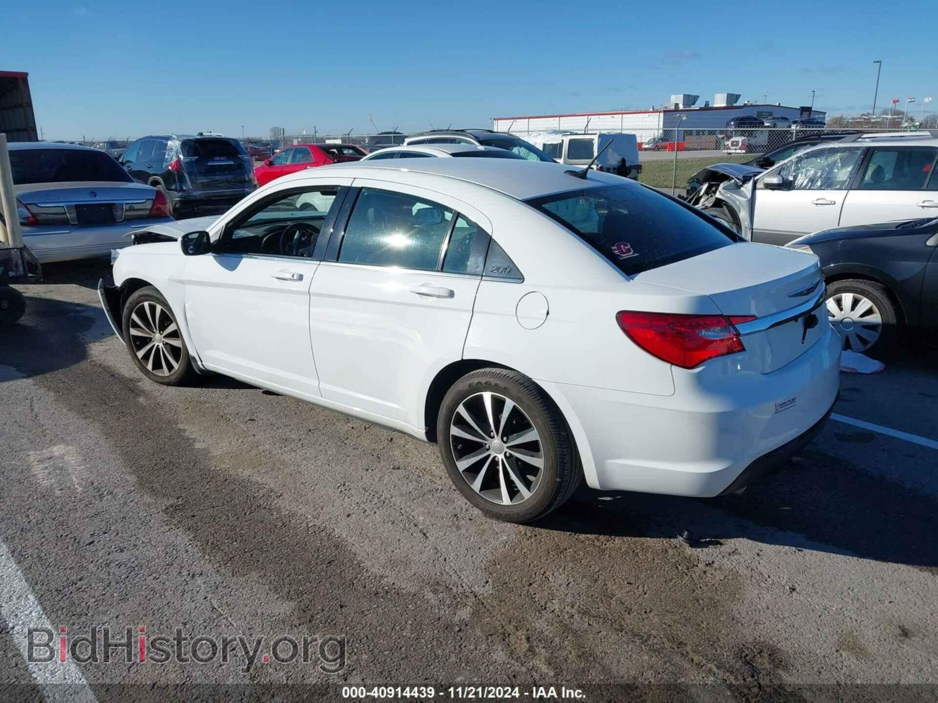 2013 CHRYSLER 200 - VIN: 1C3CCBCGXDN667227 - Фото 3