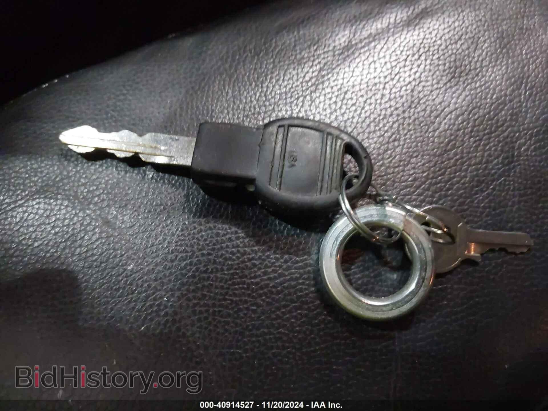 2015 CHRYSLER 200 - VIN: 1C3CCCAB2FN700978 - Фото 11