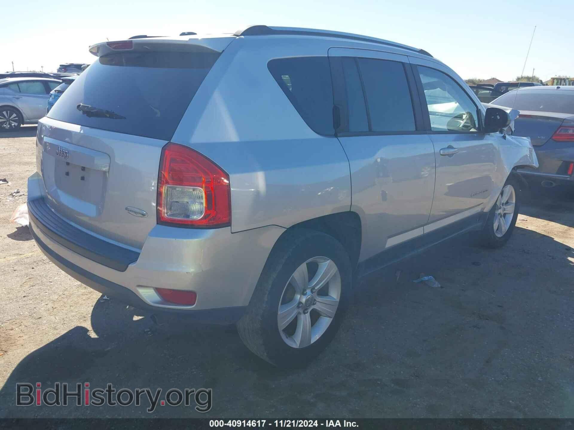2012 JEEP COMPASS - VIN: 1C4NJCEA5CD626968 - Photo 4