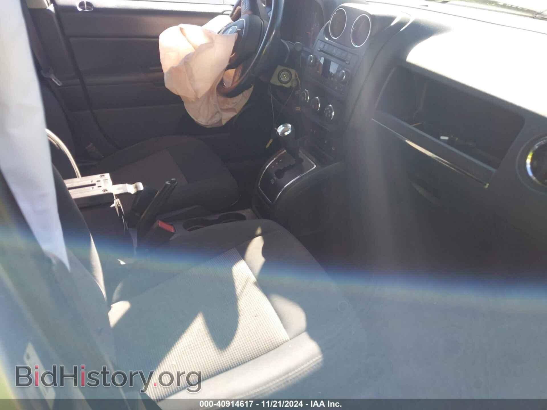 2012 JEEP COMPASS - VIN: 1C4NJCEA5CD626968 - Photo 5