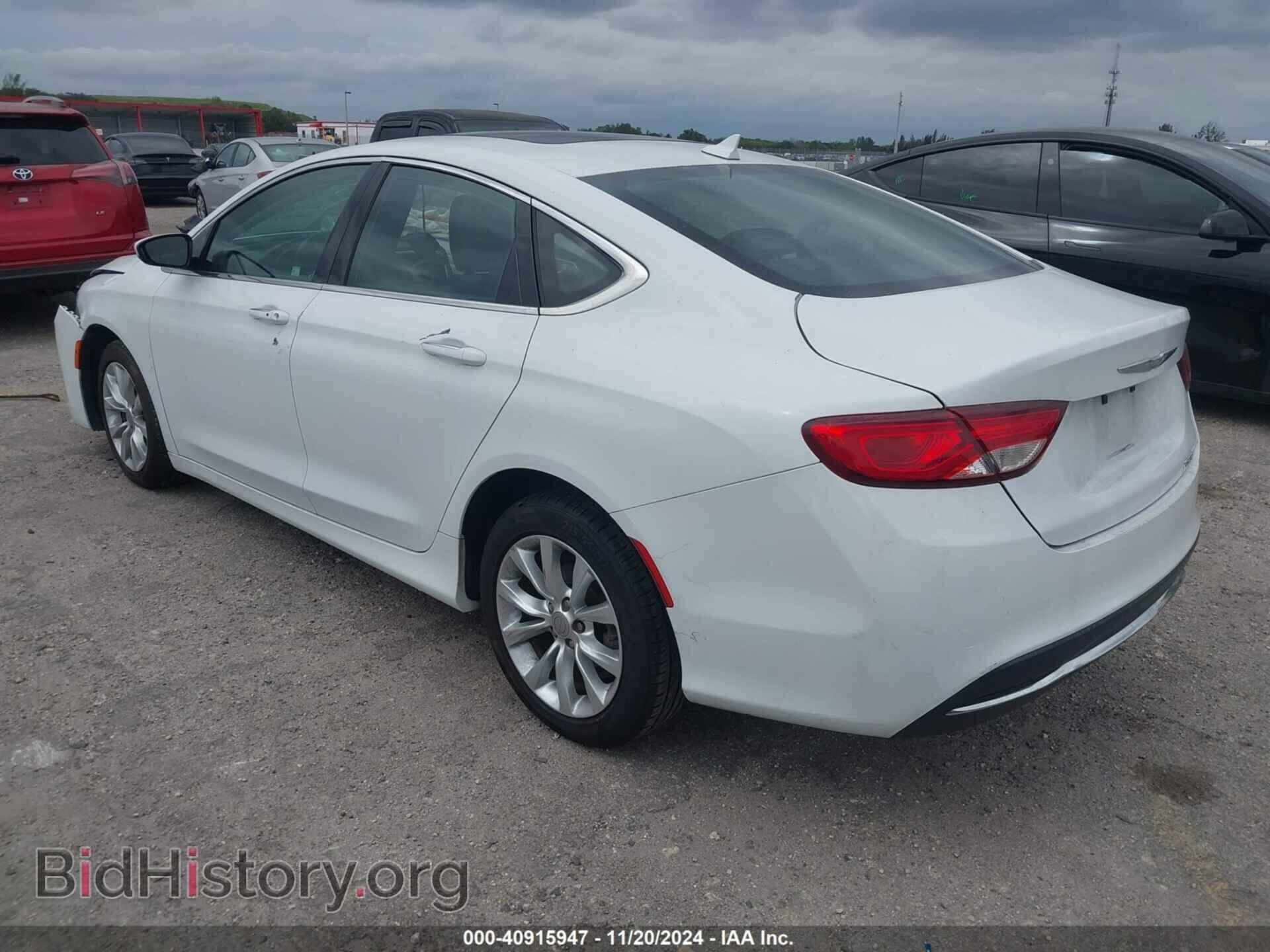 2015 CHRYSLER 200 - VIN: 1C3CCCCB2FN760000 - Фото 3