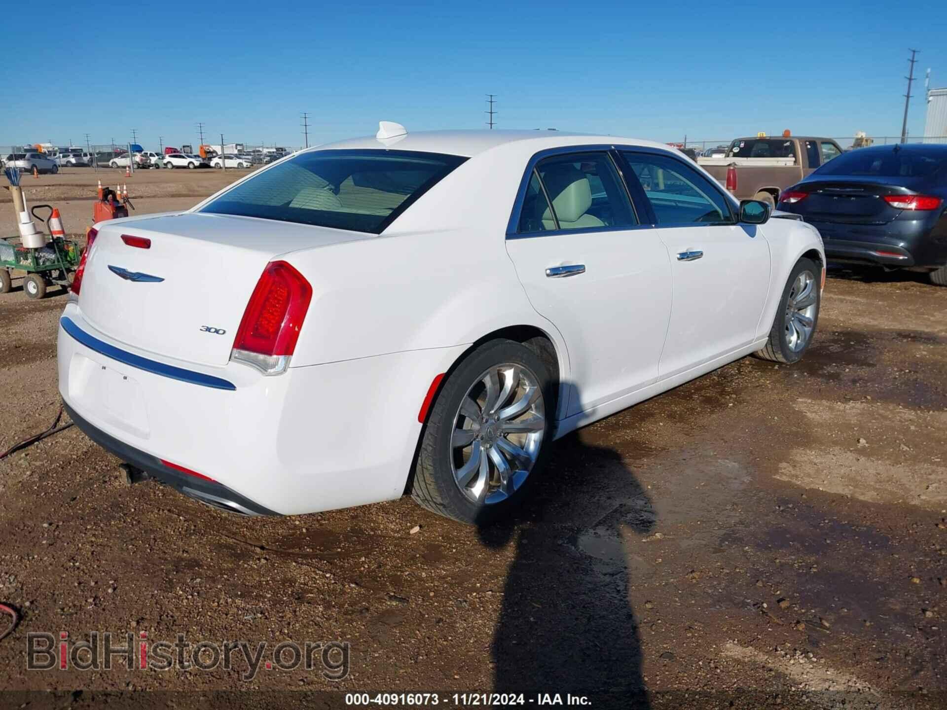 2018 CHRYSLER 300 - VIN: 2C3CCAEG7JH129872 - Фото 4