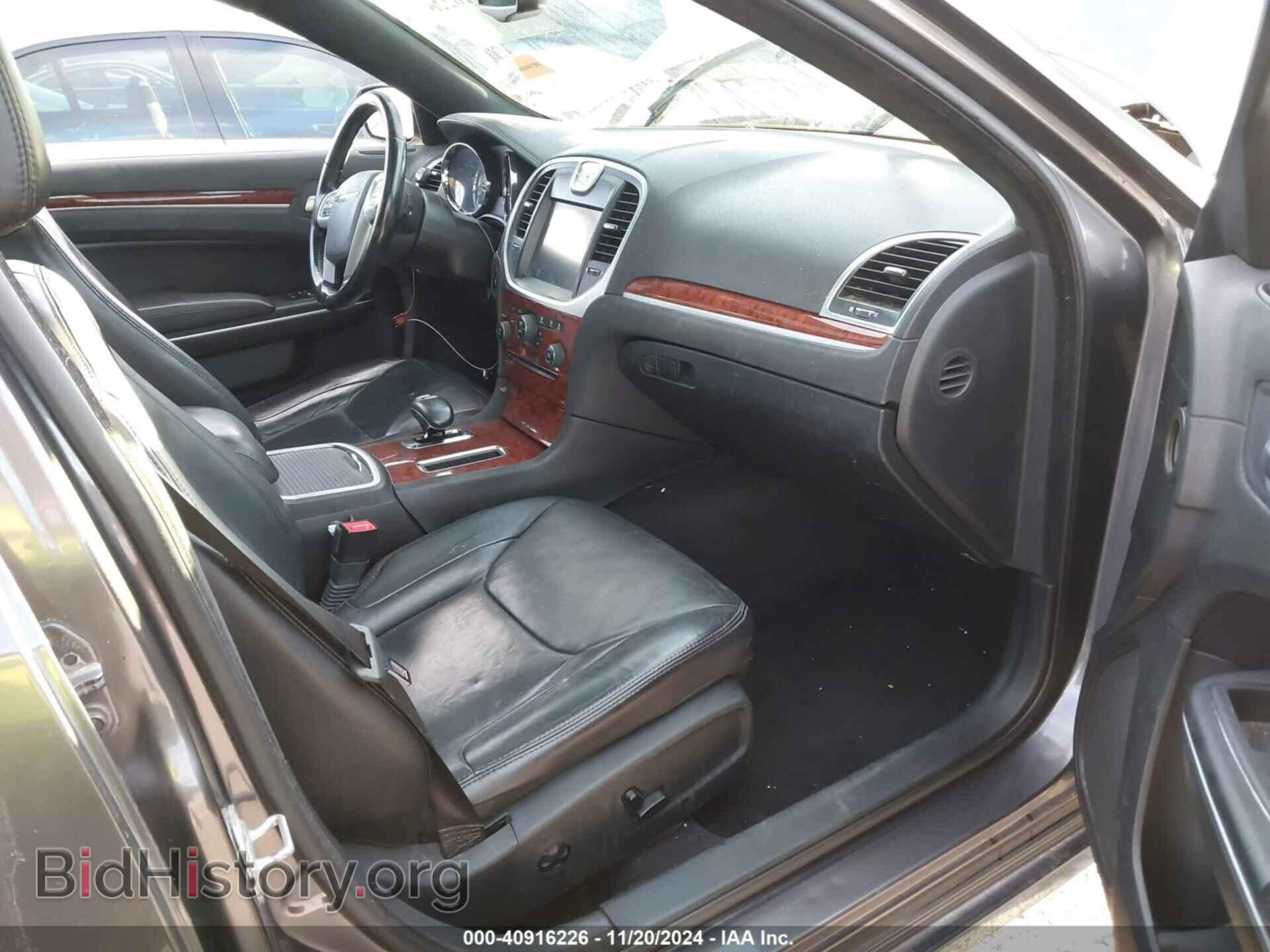 2013 CHRYSLER 300 - VIN: 2C3CCAAG8DH731996 - Фото 5