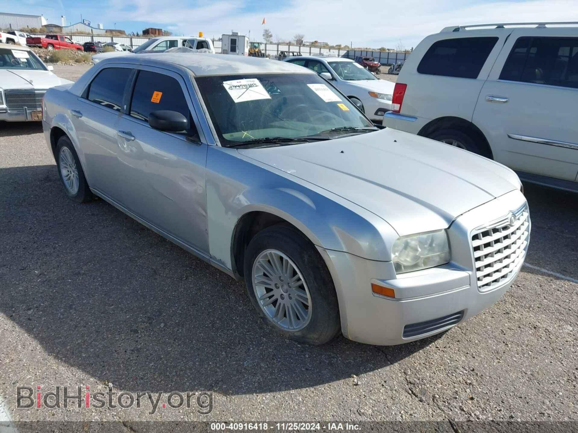Photo 2C3KA43D89H516602 - CHRYSLER 300 2009