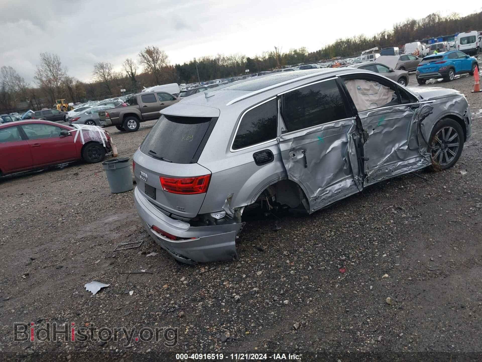 2017 AUDI Q7 - VIN: WA1LAAF76HD005478 - Фото 4