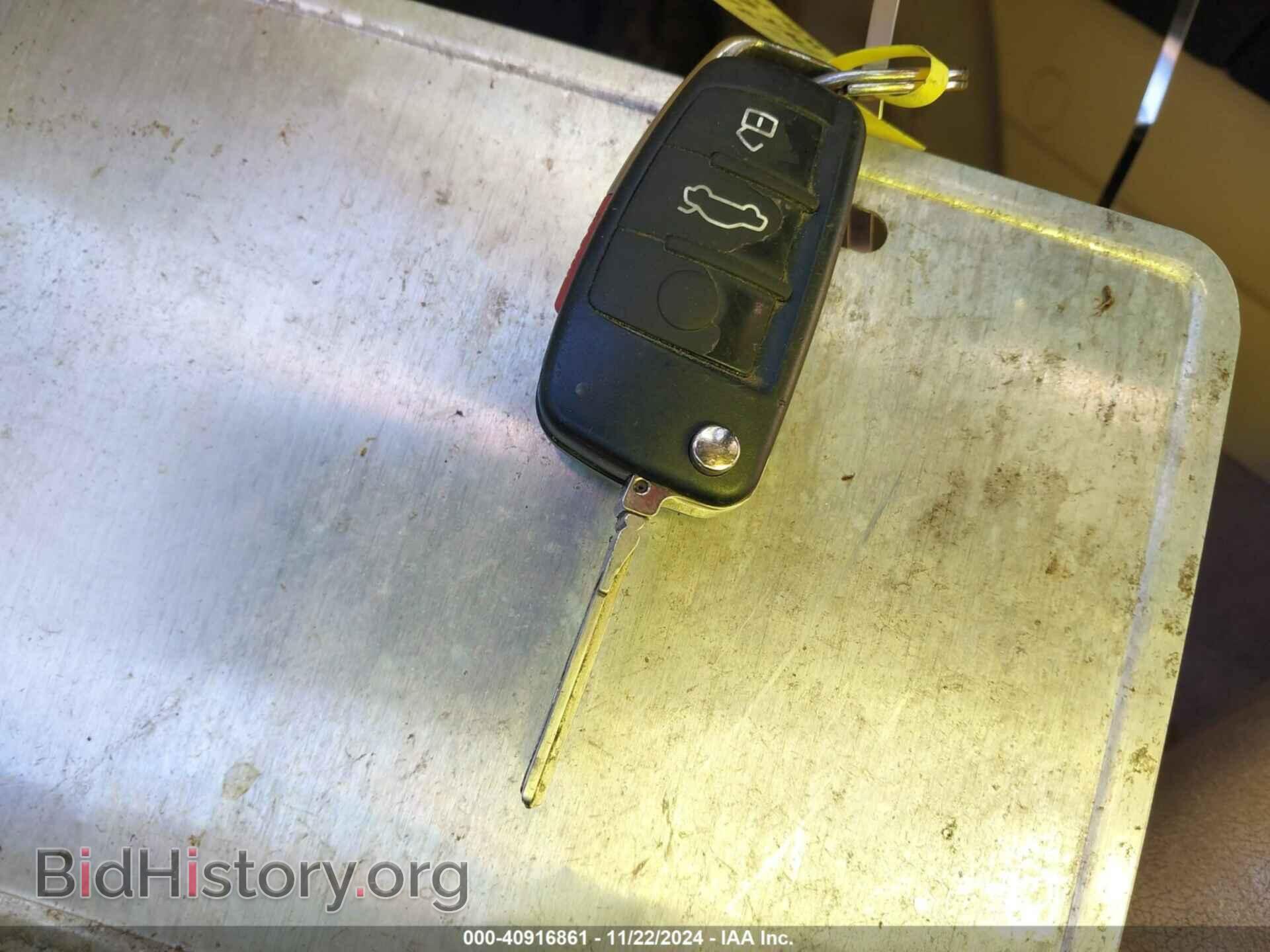 2011 AUDI A3 - VIN: WAUBJBFM4BA053113 - Photo 11