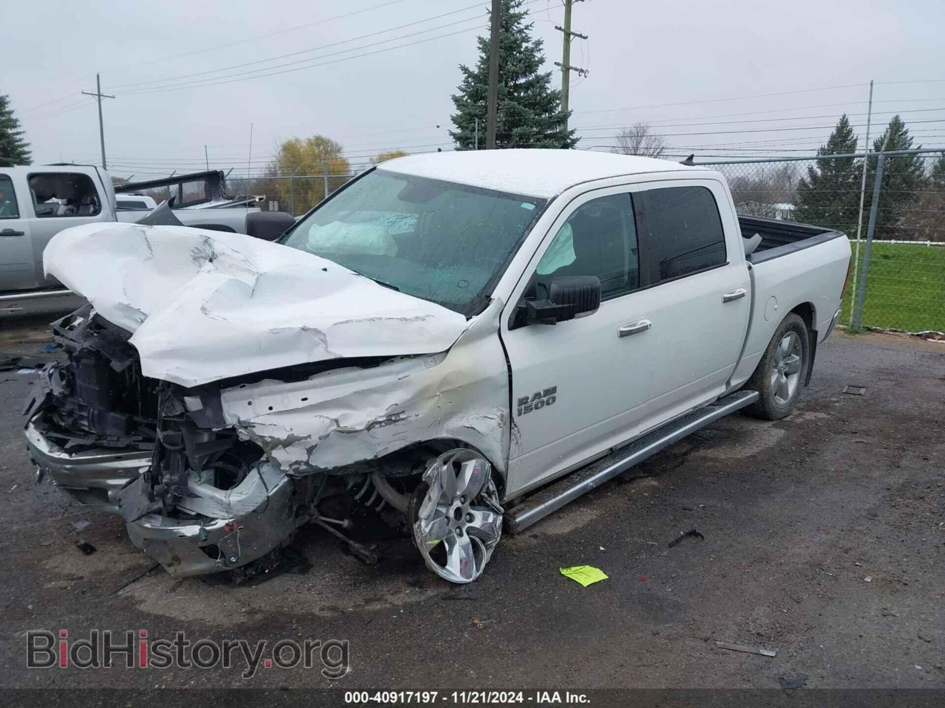 2016 RAM 1500 - VIN: 1C6RR7LG2GS408309 - Фото 2