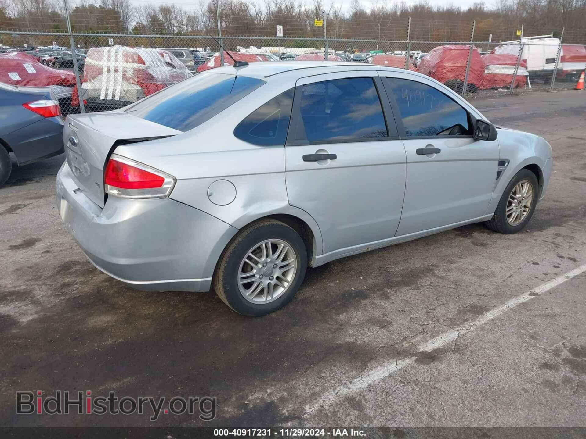 2008 FORD FOCUS - VIN: 1FAHP35N38W204987 - Фото 4