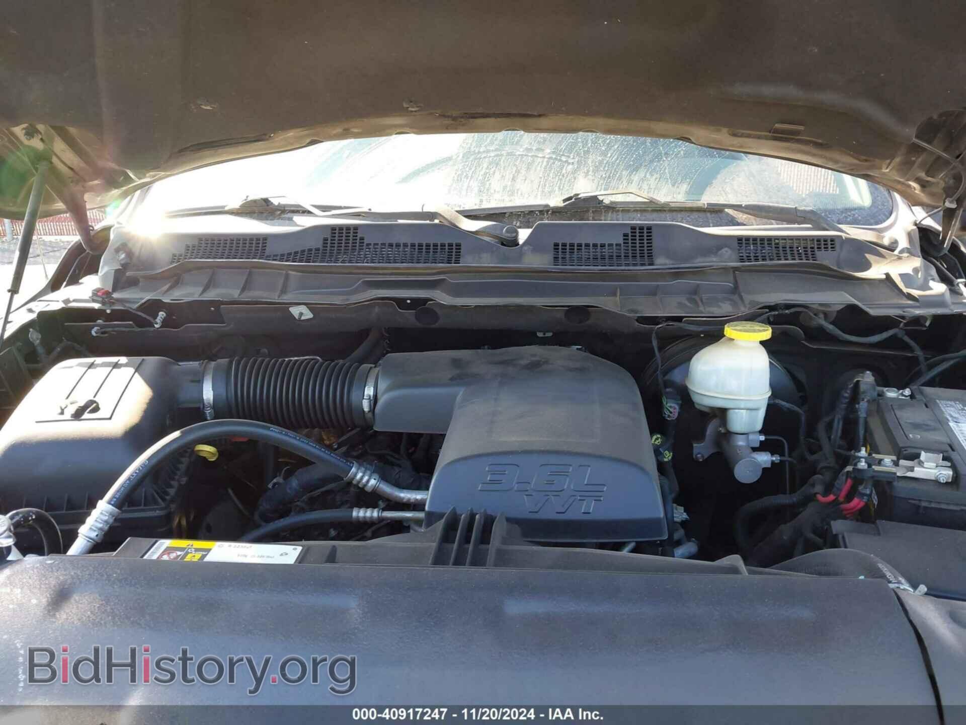2017 RAM 1500 - VIN: 1C6RR6FG2HS860686 - Фото 10
