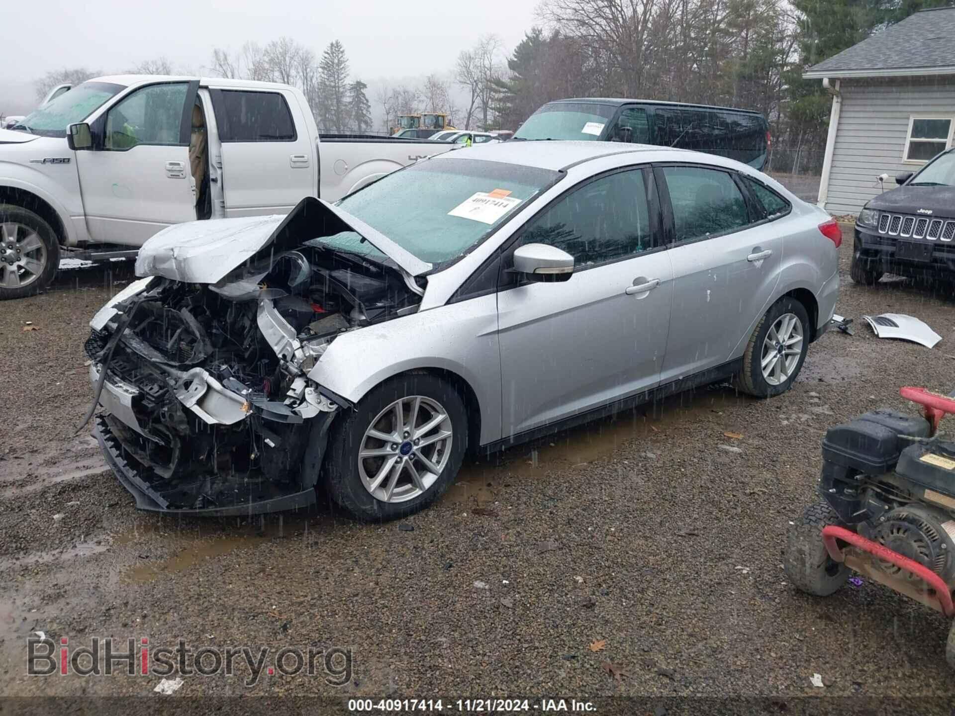 2017 FORD FOCUS - VIN: 1FADP3F28HL275882 - Фото 2