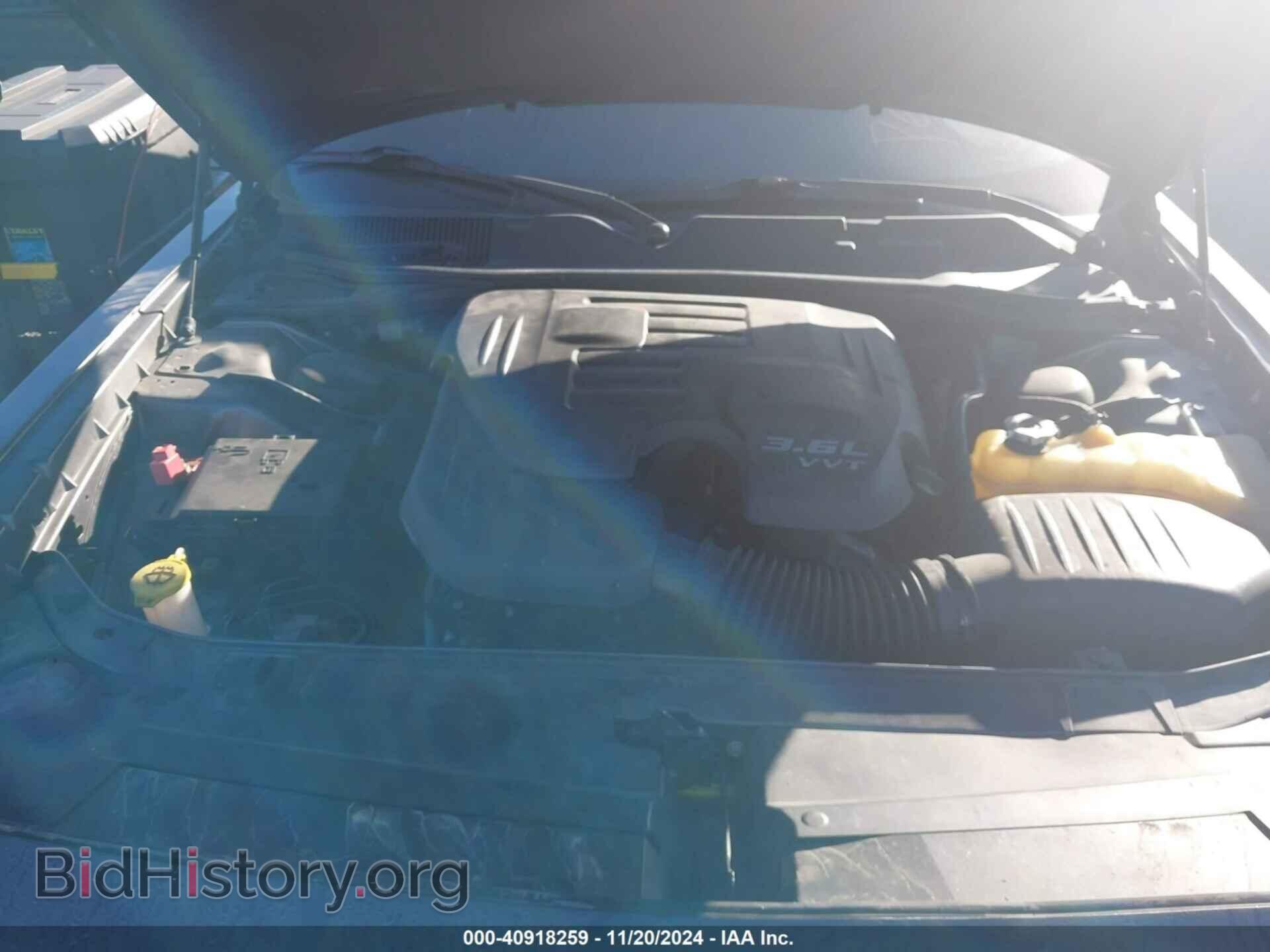 2019 DODGE CHALLENGER - VIN: 2C3CDZAG0KH744752 - Photo 10