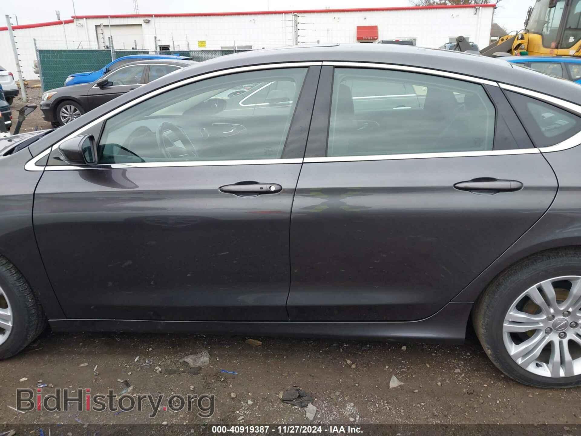 2015 CHRYSLER 200 - VIN: 1C3CCCAB0FN678057 - Фото 14