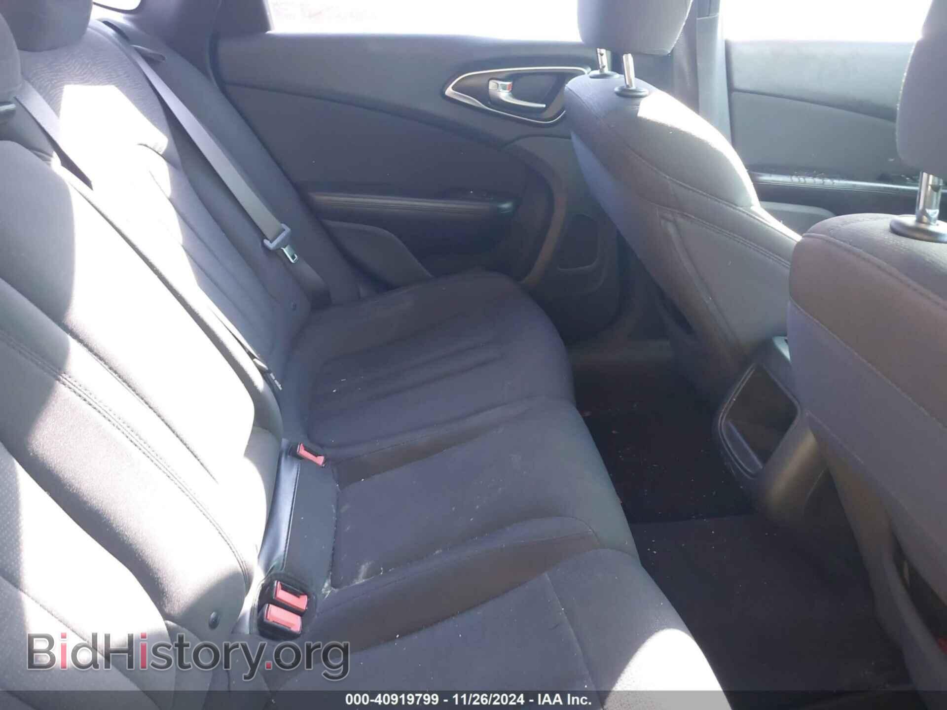 2016 CHRYSLER 200 - VIN: 1C3CCCAB1GN141683 - Фото 8