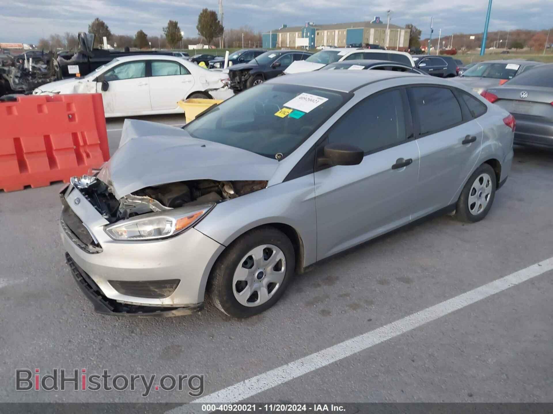 2017 FORD FOCUS - VIN: 1FADP3E20HL307998 - Photo 2