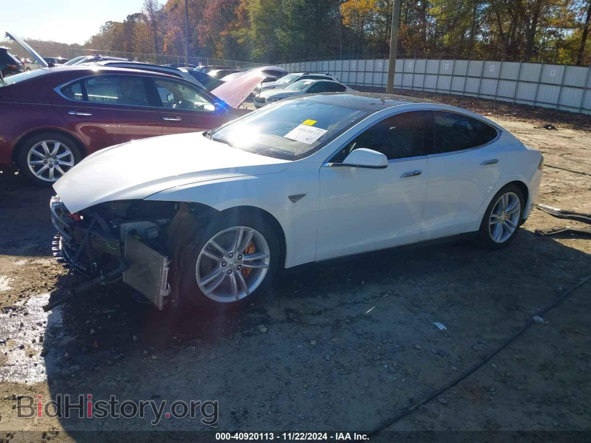 2015 TESLA MODEL S - VIN: 5YJSA1S26FF084796 - Фото 2