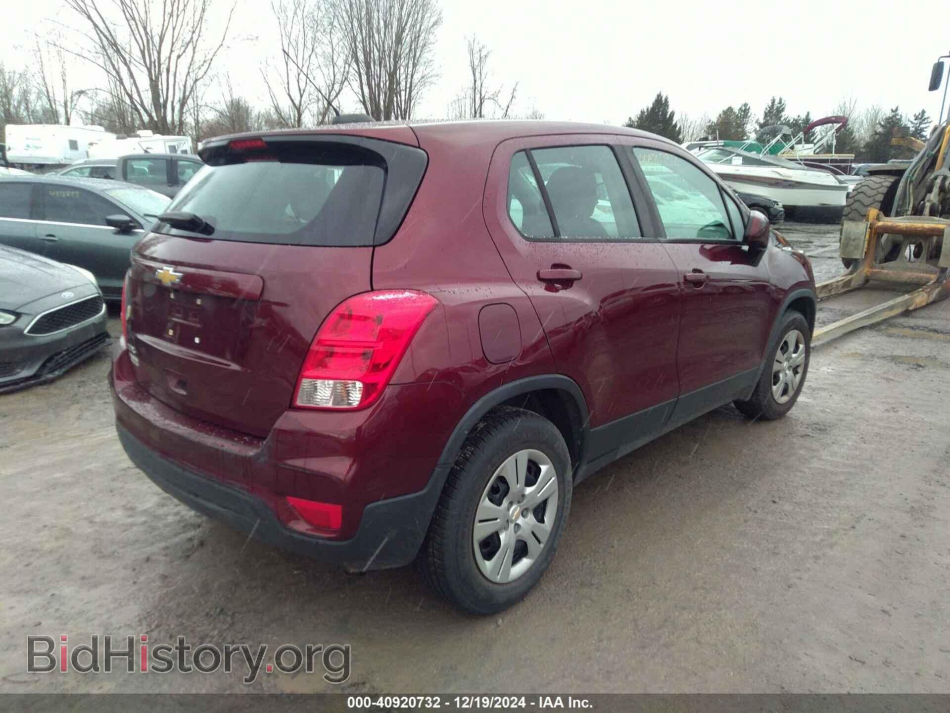 2017 CHEVROLET TRAX - VIN: 3GNCJKSB3HL185767 - Фото 4