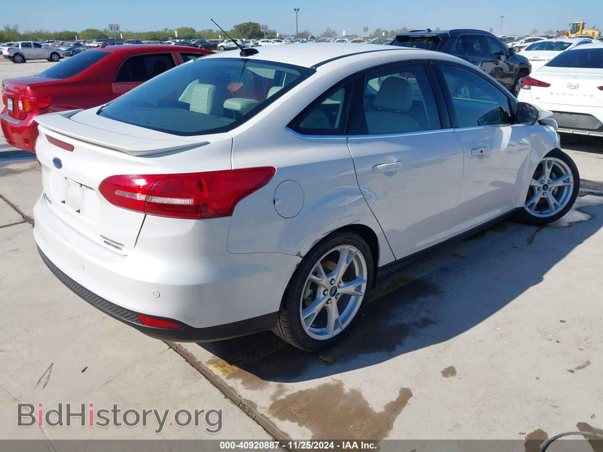 2016 FORD FOCUS - VIN: 1FADP3J2XGL404596 - Photo 4