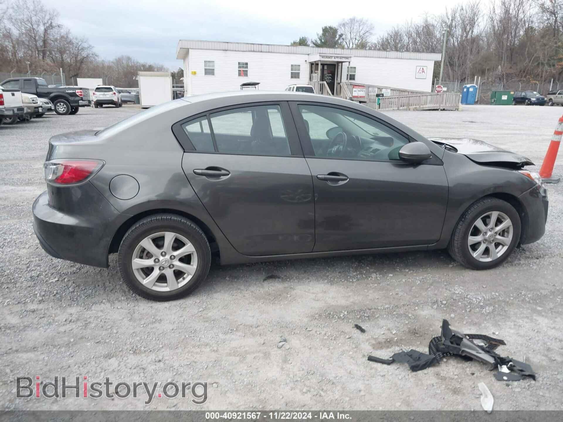 2011 MAZDA MAZDA3 - VIN: JM1BL1VF1B1475463 - Фото 13