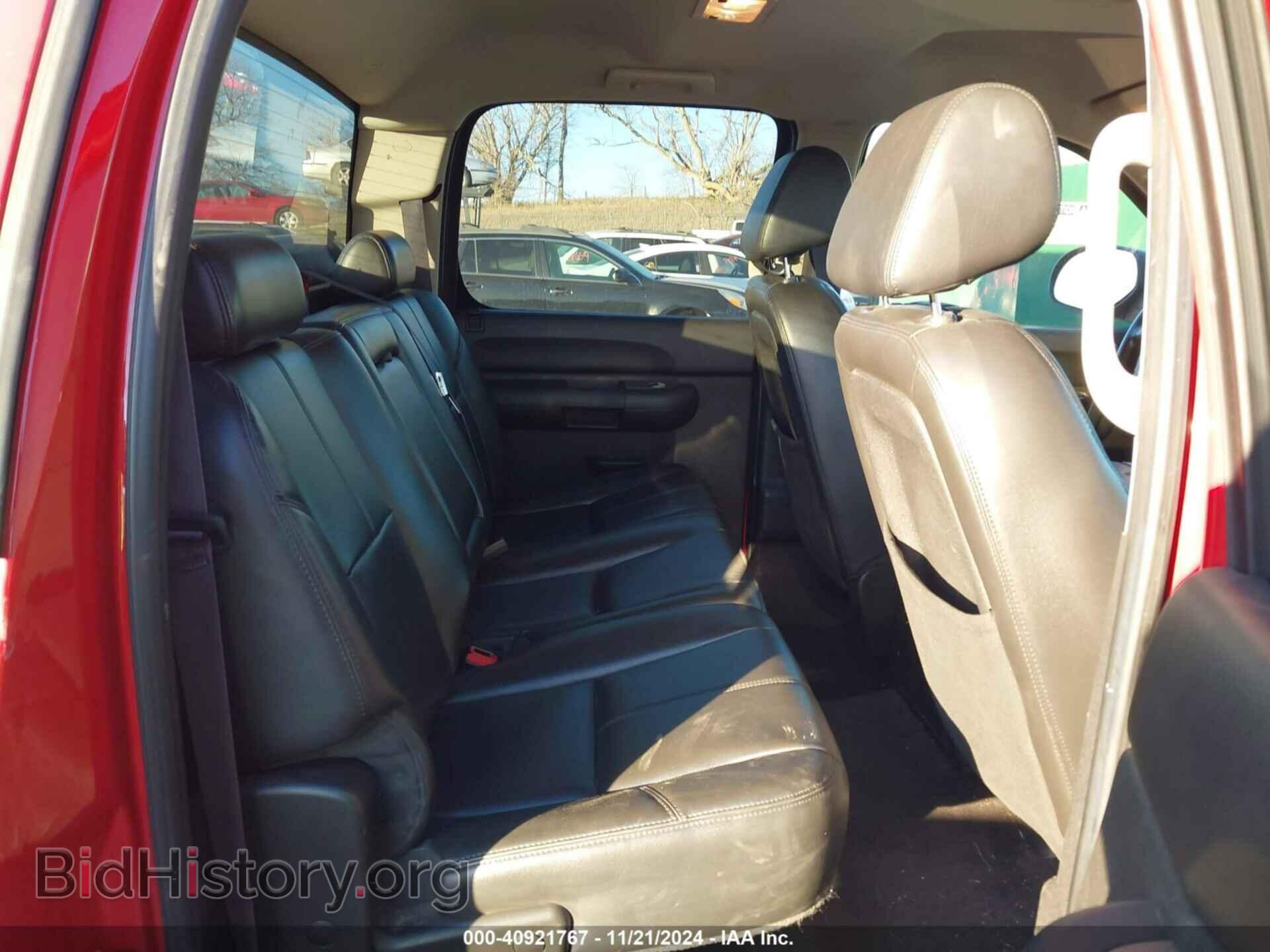 2011 GMC SIERRA 1500 - VIN: 3GTU2VE23BG291661 - Фото 8
