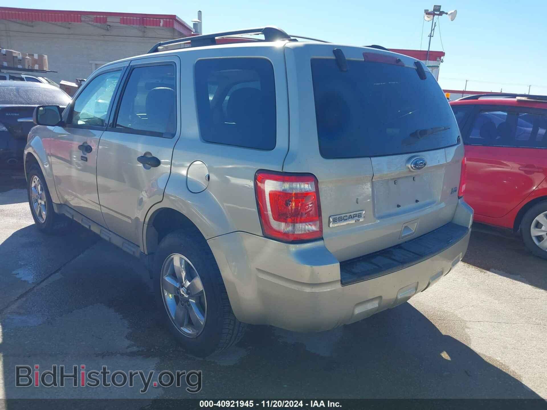 2011 FORD ESCAPE - VIN: 1FMCU0DG7BKB59254 - Фото 3