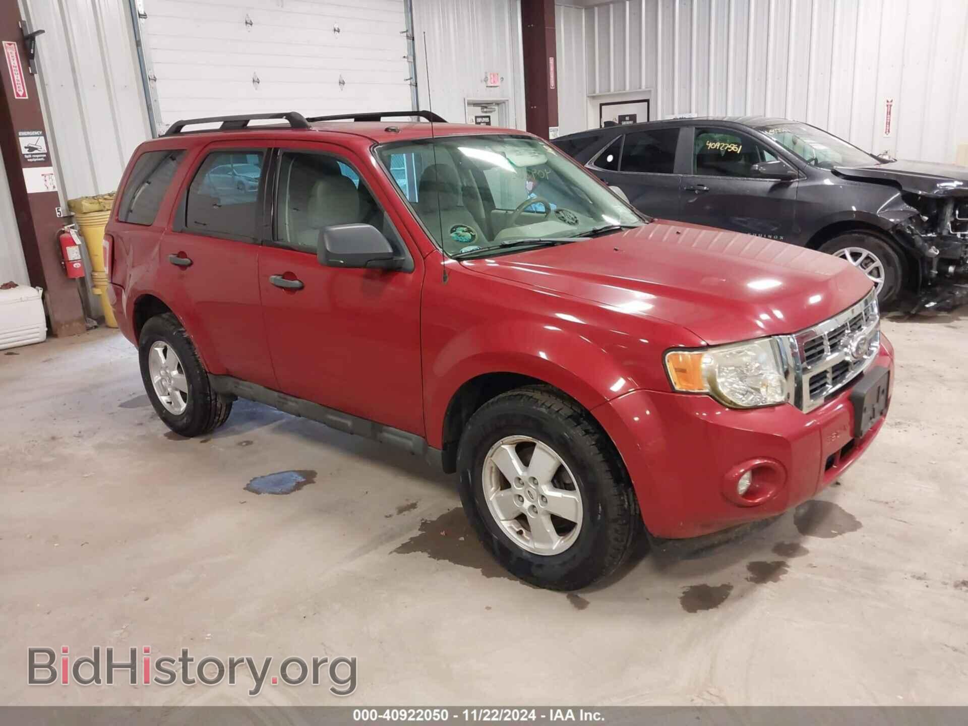 Фотография 1FMCU0D79AKD07841 - FORD ESCAPE 2010
