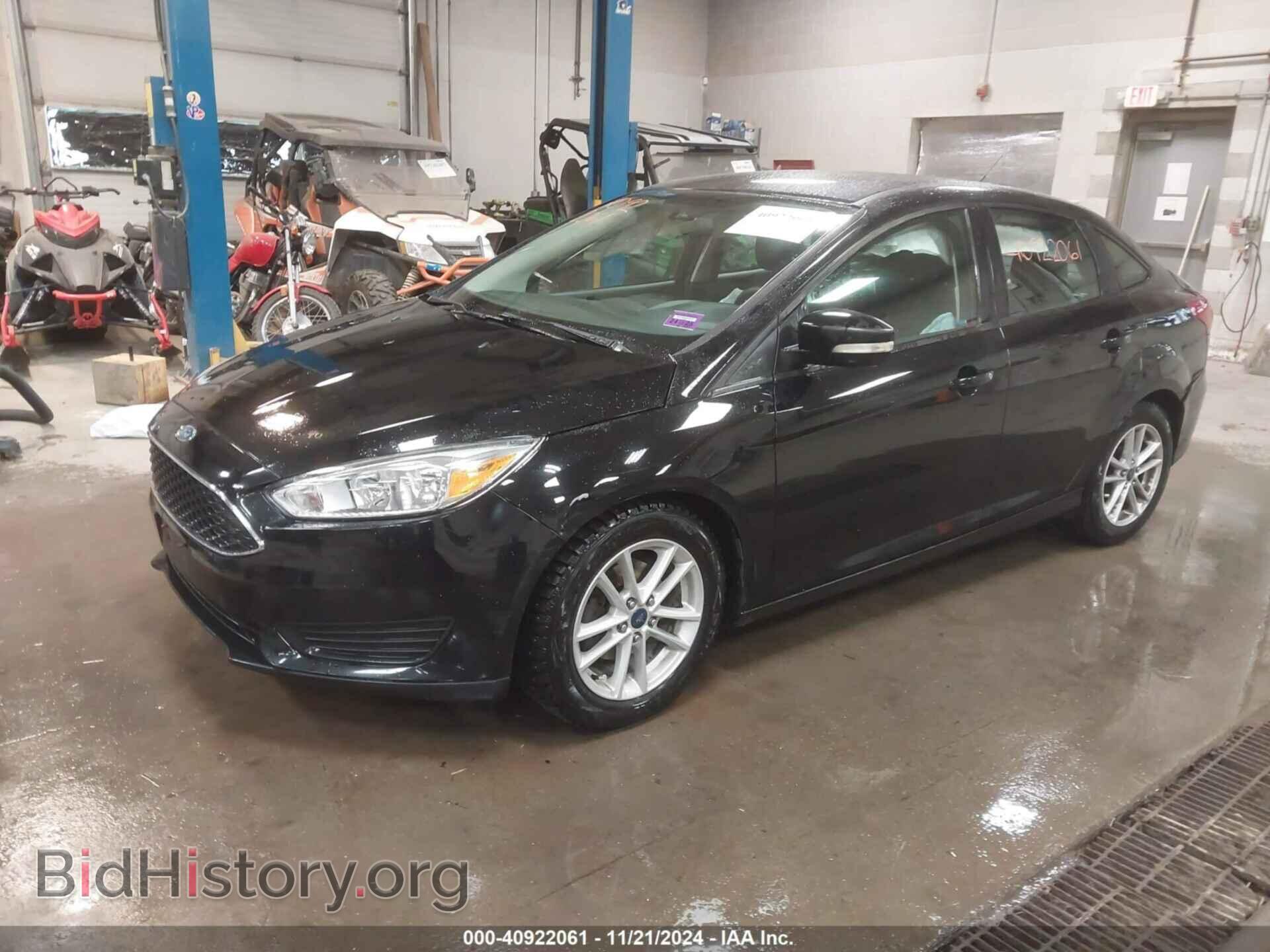2017 FORD FOCUS - VIN: 1FADP3F20HL265928 - Фото 2