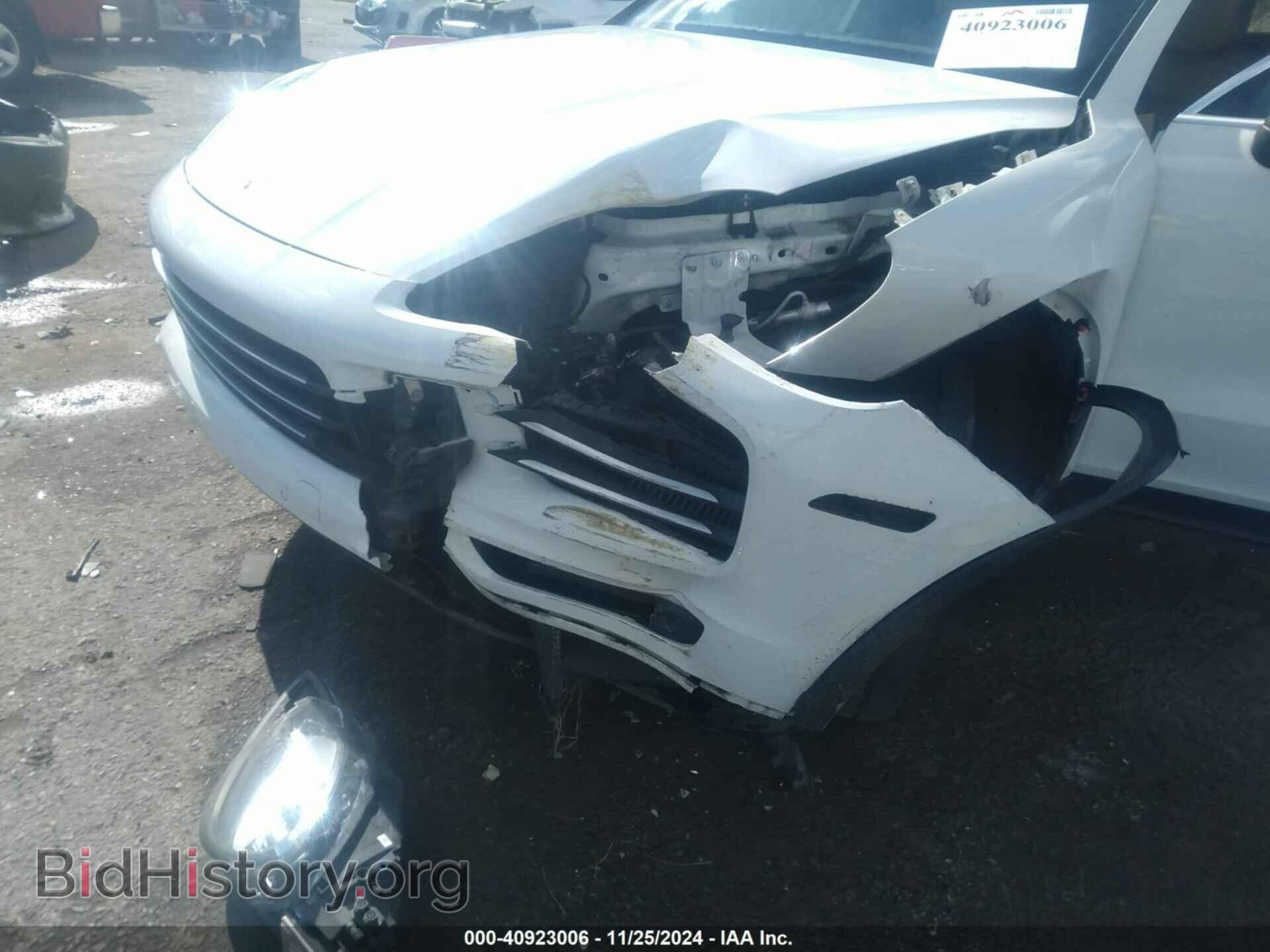 2020 PORSCHE CAYENNE - VIN: WP1AA2AY2LDA06573 - Photo 6