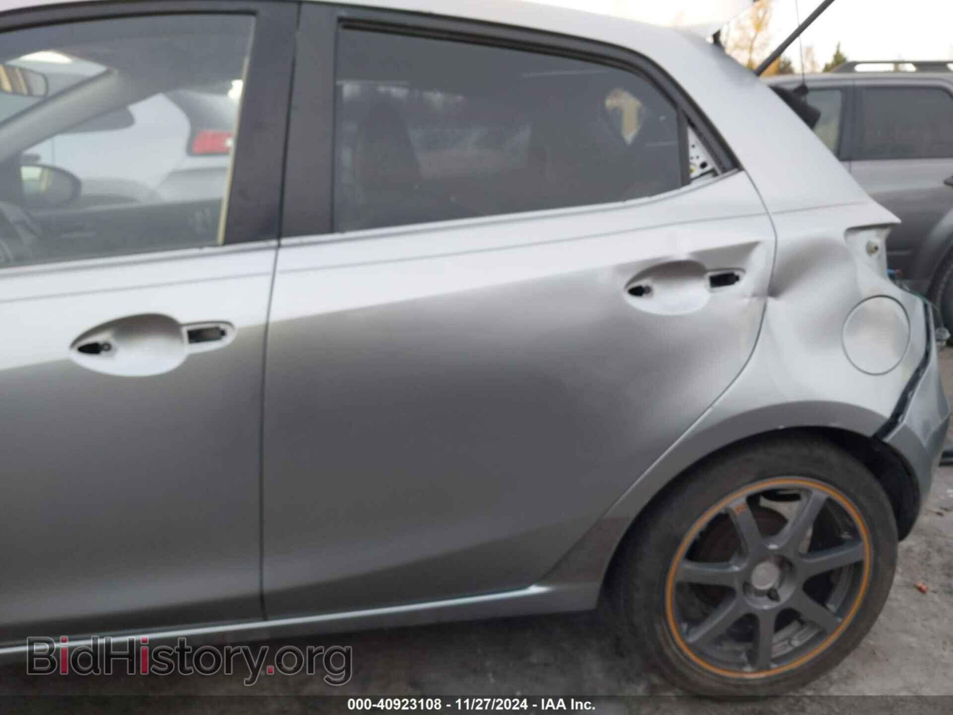 2011 MAZDA MAZDA2 - VIN: JM1DE1HY4B0129557 - Фото 6