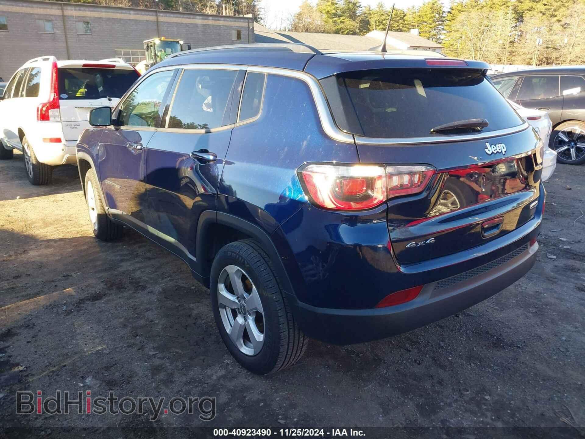 2019 JEEP COMPASS - VIN: 3C4NJDBB4KT647385 - Фото 3